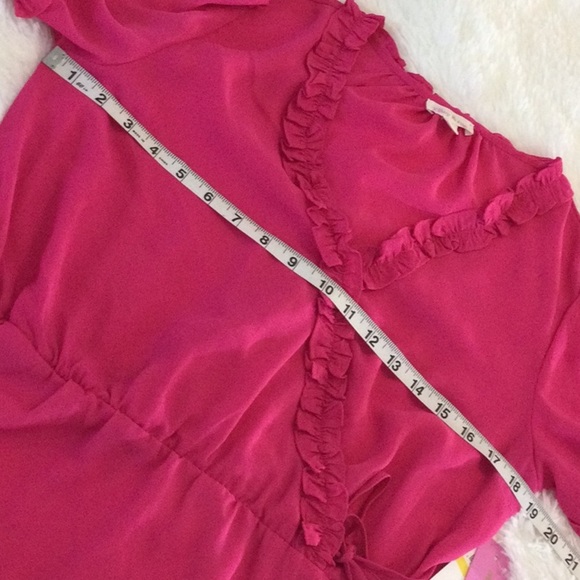 Riley and Rae Peplum Top Sz M - Picture 12 of 12